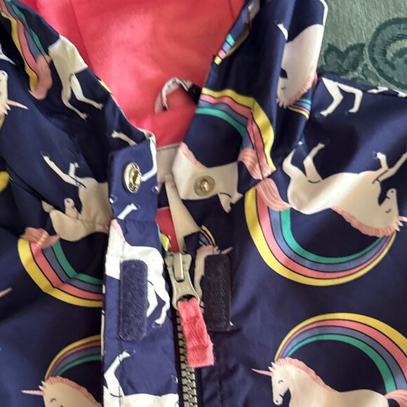 Carter’s Hooded Rainslicker Unicorns & Rainbows - 2T - Navy w/pink lining - Picture 5 of 9